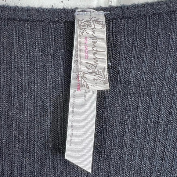 INTIMATELY FREE Free People Black Ribbed Long Sleeve V-Neck Bodysuit Large - Picture 8 of 8